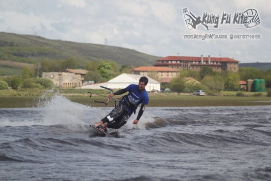pantano_del_ebro_5867625_o
