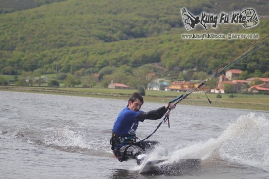 pantano_del_ebro_8183780_o